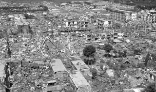 唐山大地震发生的时间几月几号星期几 唐山大地震发生时间